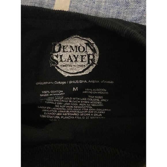 Shirt - Picture 2 of 3